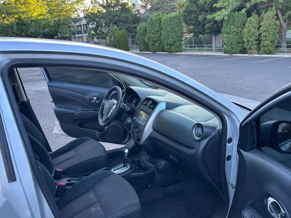 2019 Nissan Versa - Image 6 of 12