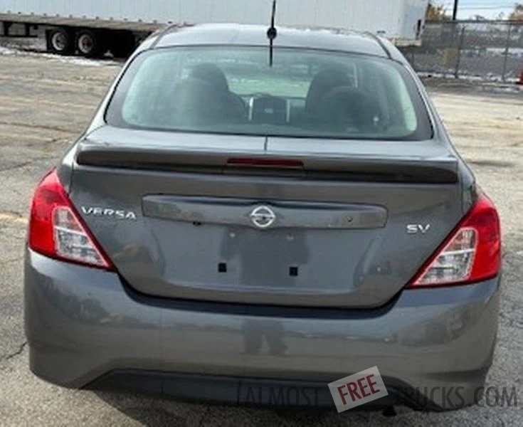 2019 Nissan Versa - Image 6 of 12