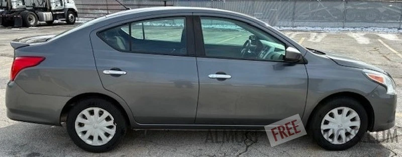 2019 Nissan Versa - Image 8 of 12