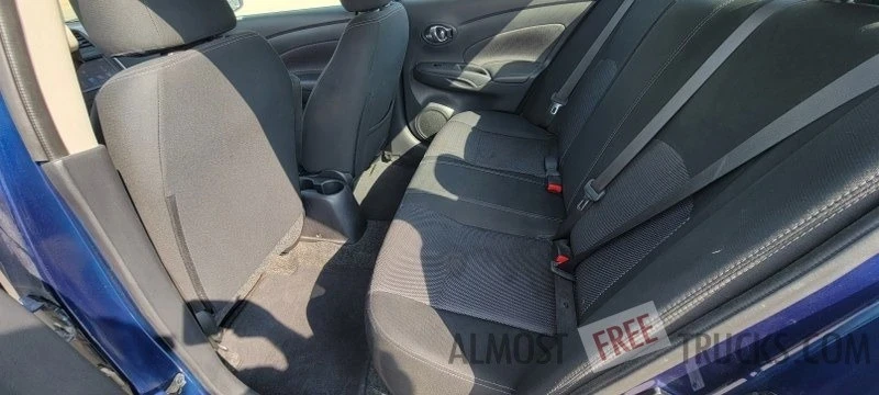 2019 Nissan Versa - Image 10 of 12