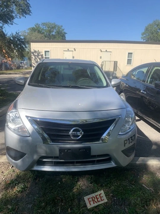 2019 Nissan Versa - Image 2 of 12