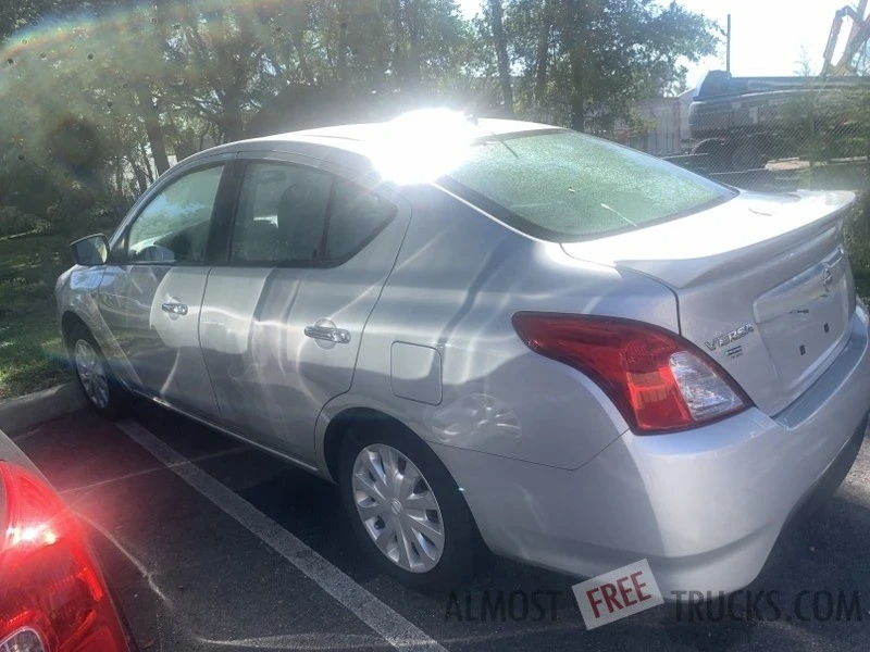 2019 Nissan Versa - Image 7 of 12