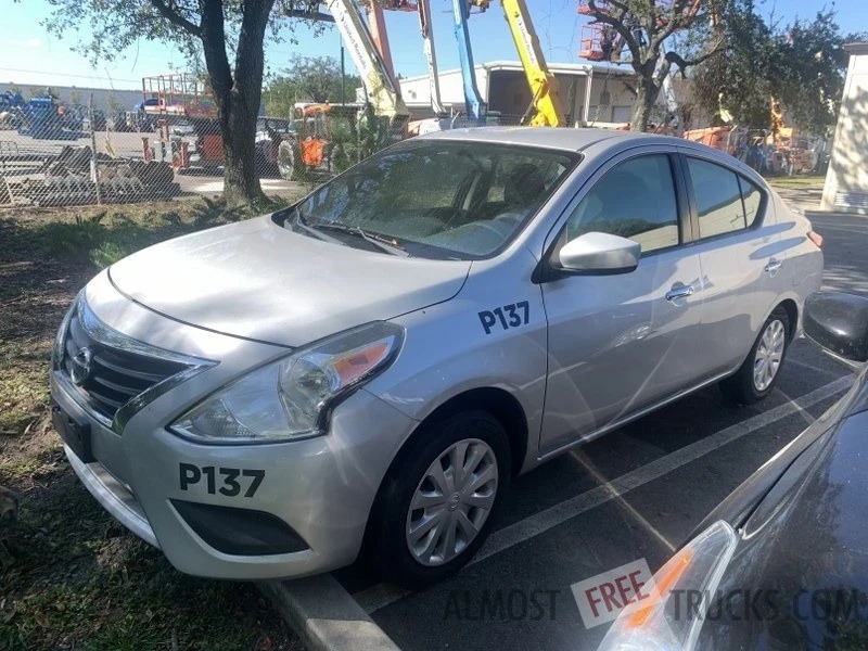 2019 Nissan Versa - Image 3 of 12