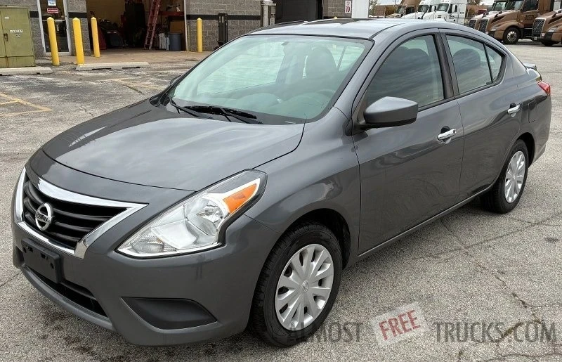 2019 Nissan Versa - Image 3 of 12