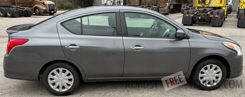 2019 Nissan Versa - Image 8 of 12