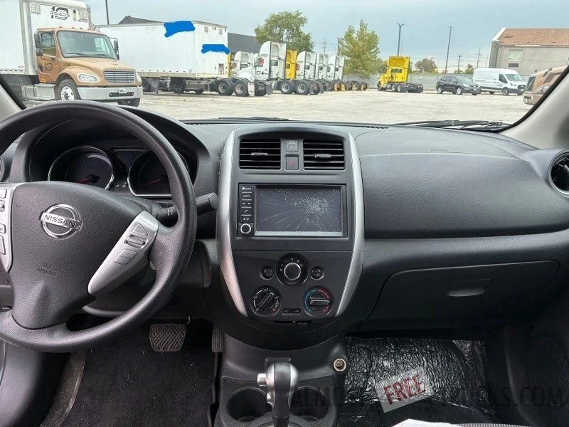 2019 Nissan Versa - Image 9 of 12
