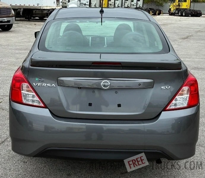2019 Nissan Versa - Image 6 of 12