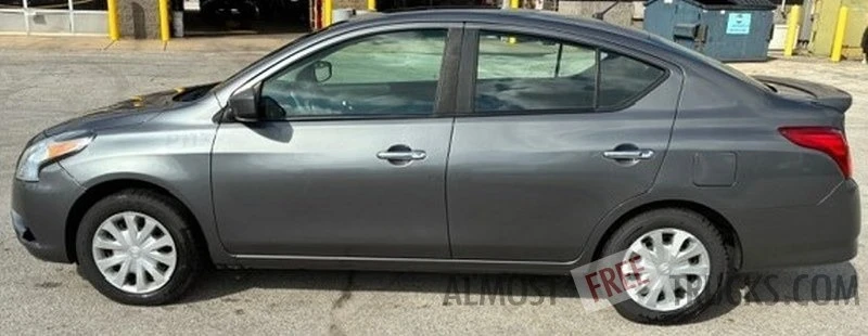 2019 Nissan Versa - Image 4 of 12