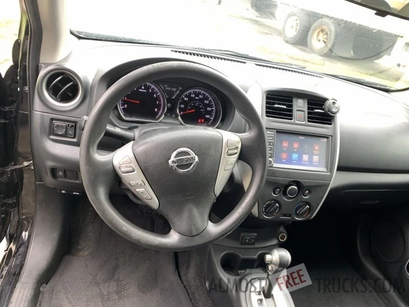 2019 Nissan Versa - Image 6 of 12