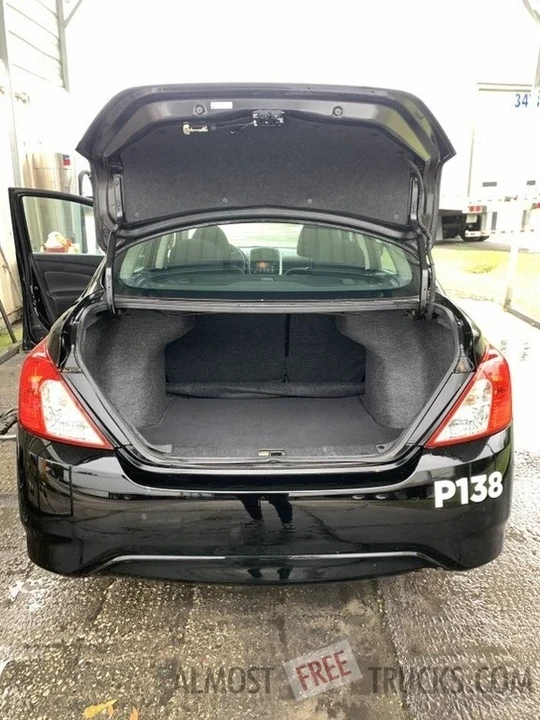 2019 Nissan Versa - Image 4 of 12