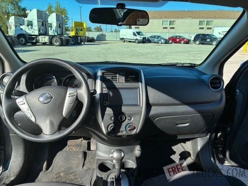 2019 Nissan Versa - Image 9 of 12