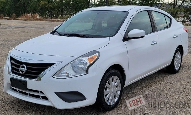 2019 Nissan Versa - Image 3 of 12