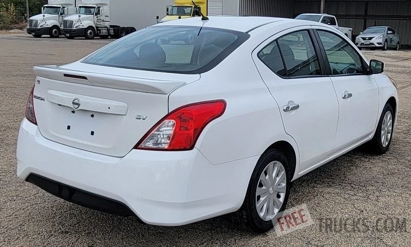 2019 Nissan Versa - Image 7 of 12