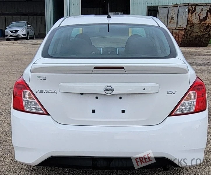 2019 Nissan Versa - Image 6 of 12