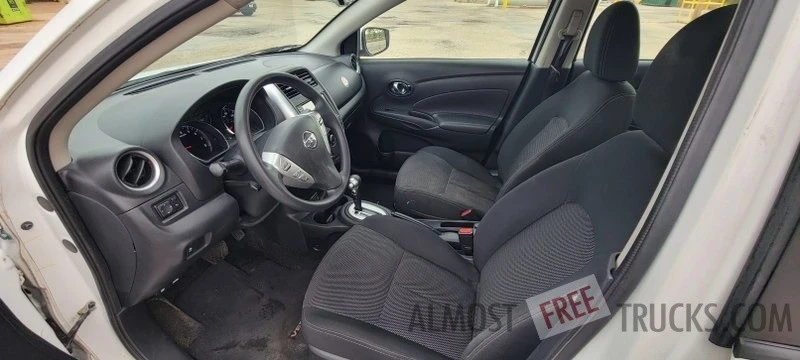 2019 Nissan Versa - Image 9 of 12