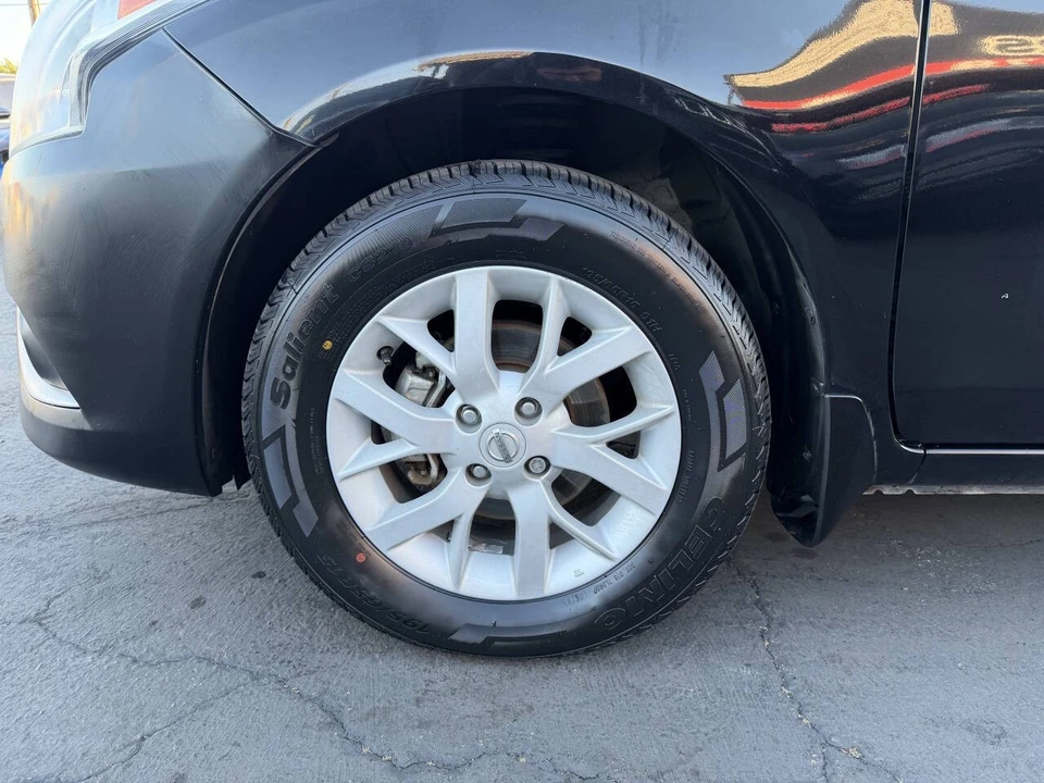 2019 Nissan Versa - Image 16 of 17