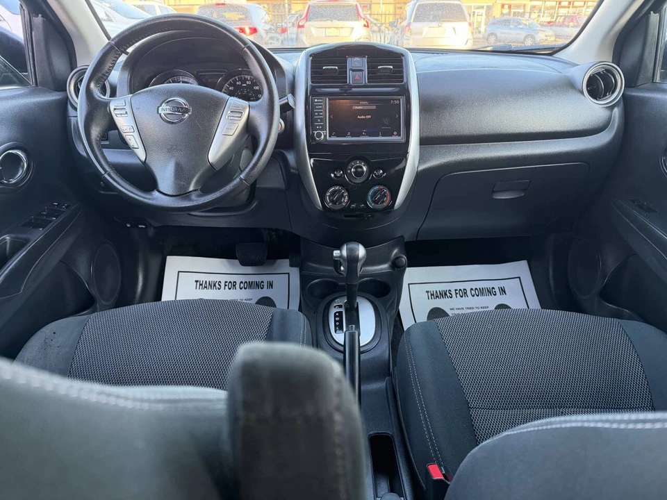2019 Nissan Versa - Image 10 of 17