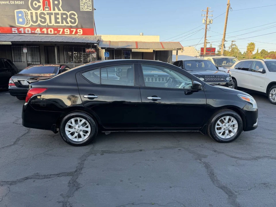 2019 Nissan Versa - Image 6 of 17