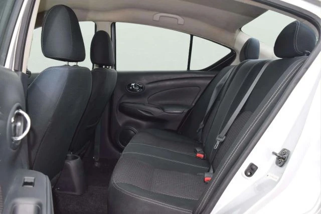 2019 Nissan Versa - Image 12 of 21