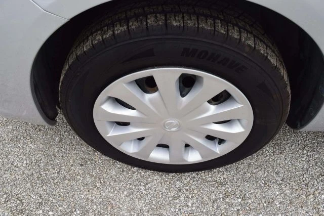 2019 Nissan Versa - Image 20 of 21