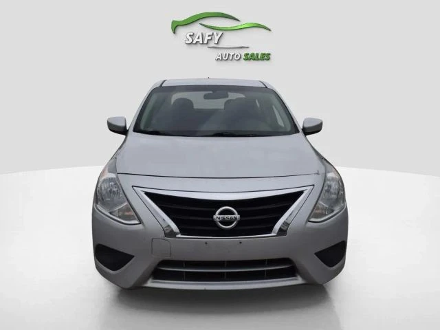 2019 Nissan Versa - Image 2 of 21