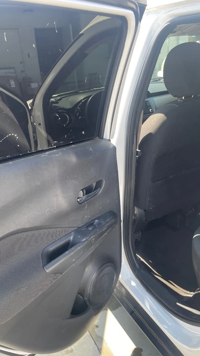 2019 Nissan Versa - Image 7 of 21