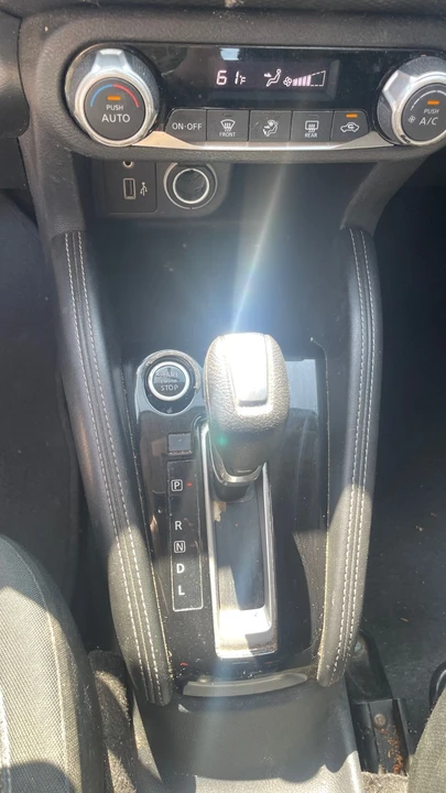 2019 Nissan Versa - Image 13 of 21
