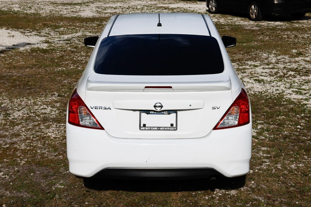 2019 Nissan Versa - Image 9 of 12