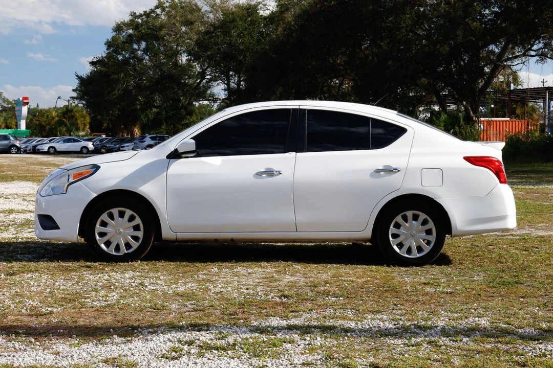 2019 Nissan Versa - Image 3 of 12