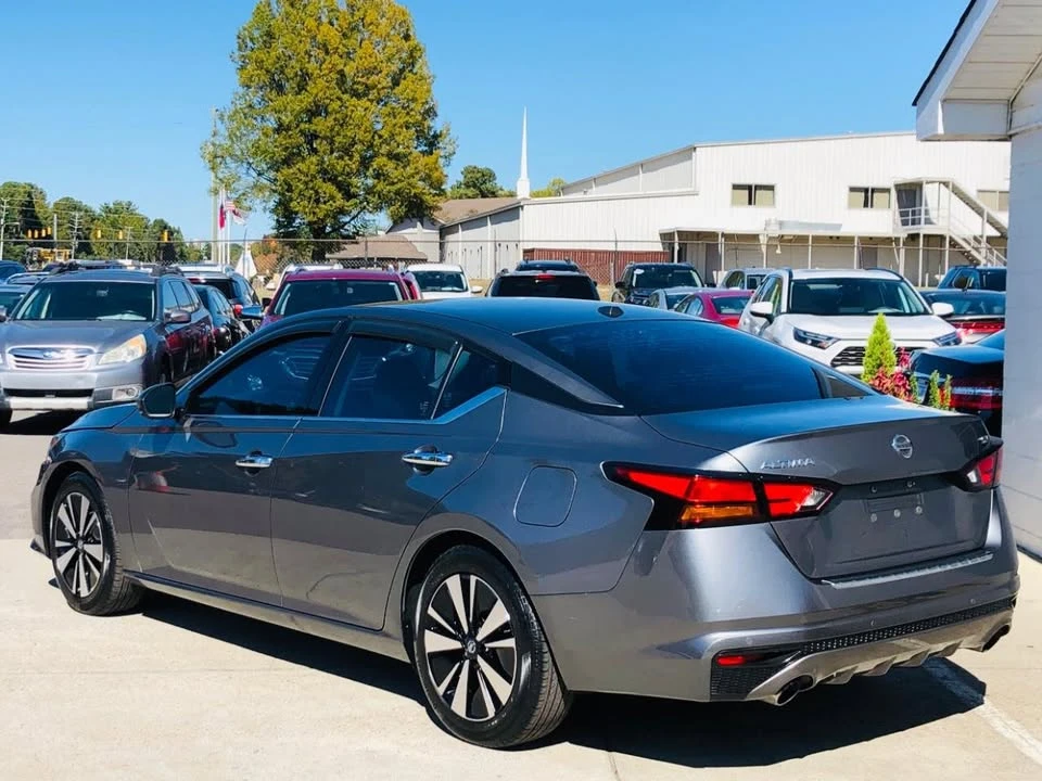 2019 Nissan Altima 6th Gen - Image 3 of 18