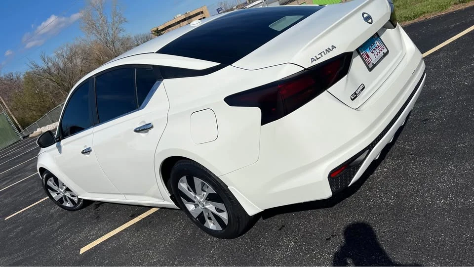 2019 Nissan Altima 6th Gen - Image 9 of 14
