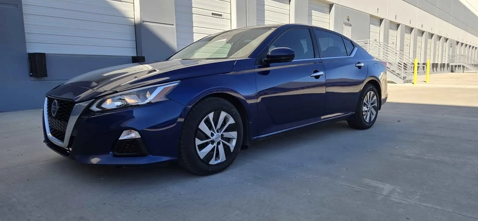 2019 Nissan Altima 6th Gen - Image 2 of 17