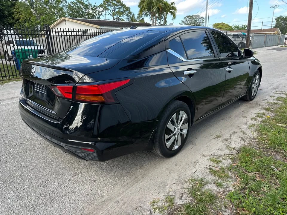 2019 Nissan Altima 6th Gen - Image 4 of 14
