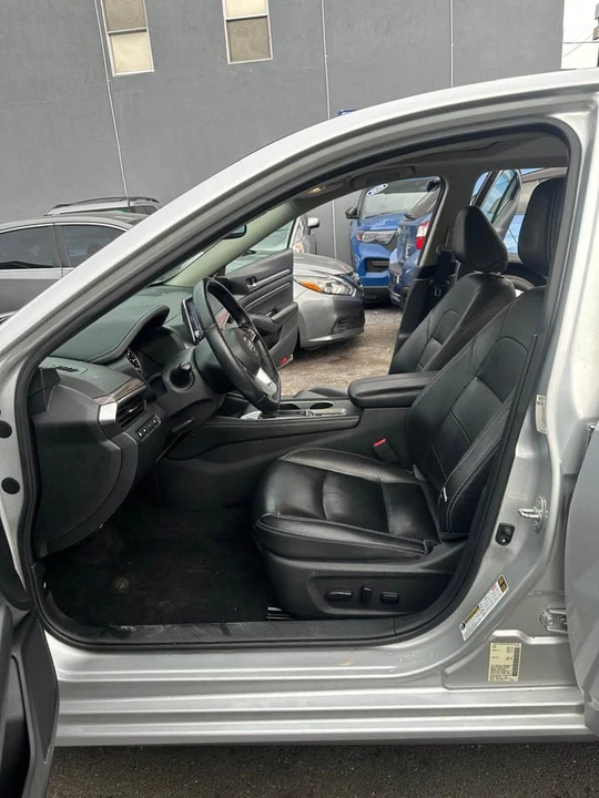2019 Nissan Altima 6th Gen - Image 18 of 19