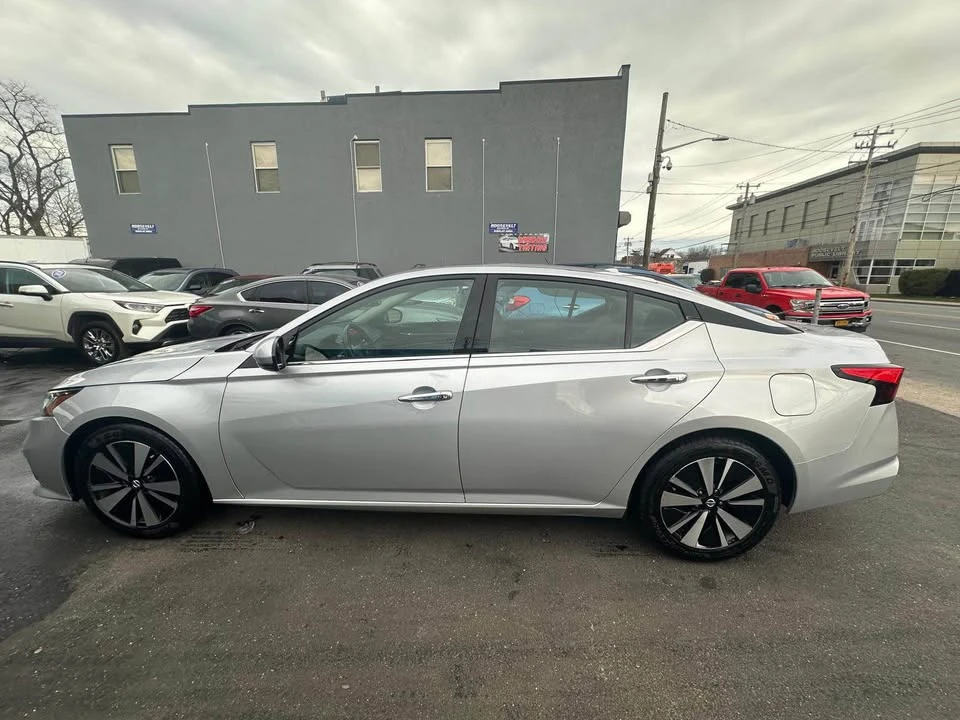 2019 Nissan Altima 6th Gen - Image 6 of 19