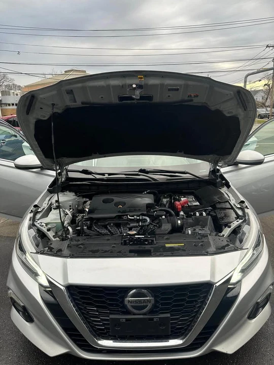 2019 Nissan Altima 6th Gen - Image 11 of 19