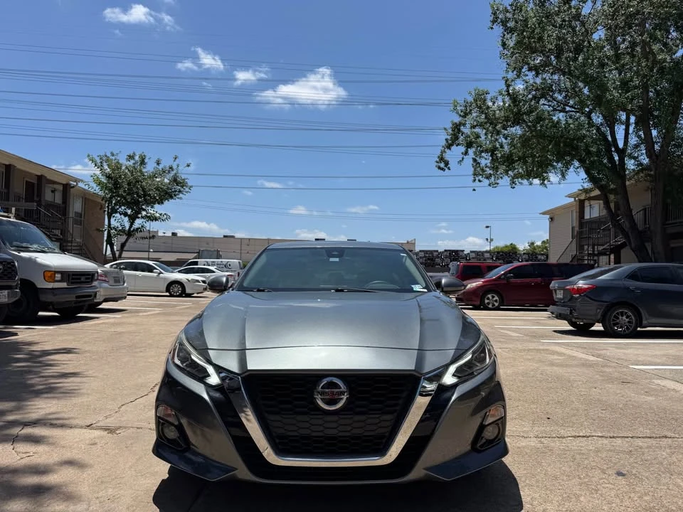 2019 Nissan Altima 6th Gen - Image 4 of 9