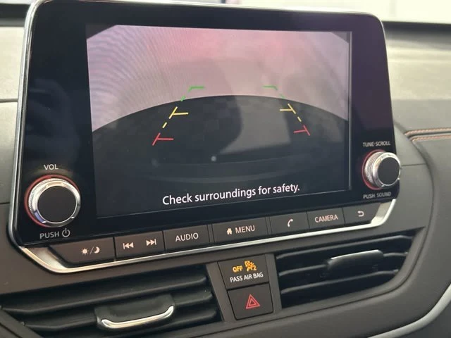 2019 Nissan Altima 6th Gen - Image 16 of 20
