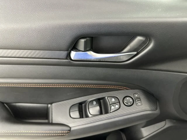 2019 Nissan Altima 6th Gen - Image 10 of 20