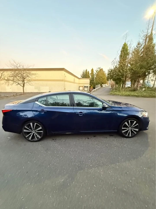 2019 Nissan Altima 6th Gen - Image 4 of 11