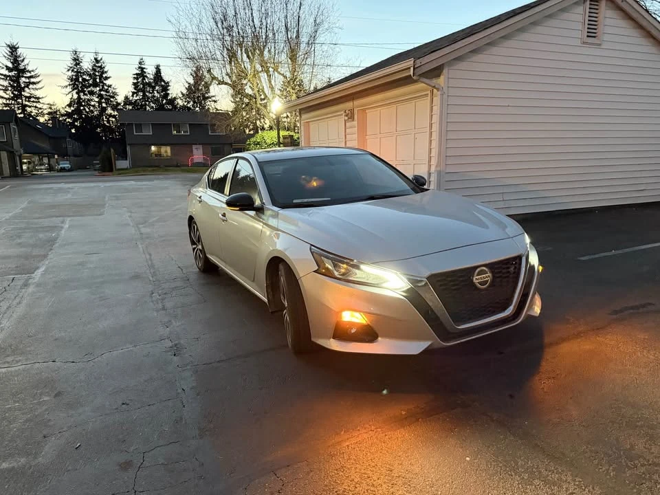 2019 Nissan Altima 6th Gen - Image 4 of 5