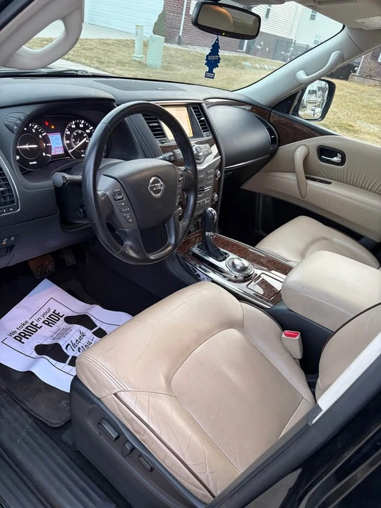 2019 Nissan Armada - Image 4 of 10