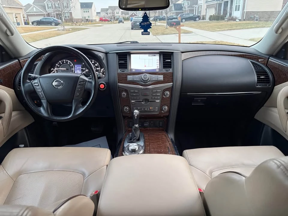 2019 Nissan Armada - Image 5 of 10