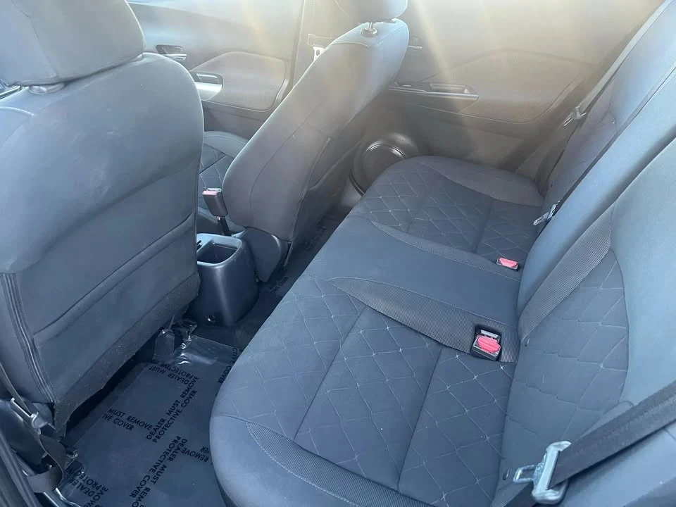 2019 Nissan Kicks - Image 10 of 13