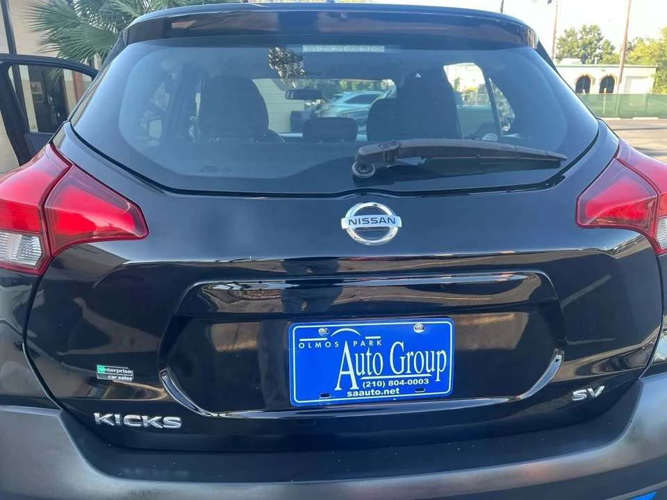 2019 Nissan Kicks - Image 5 of 13
