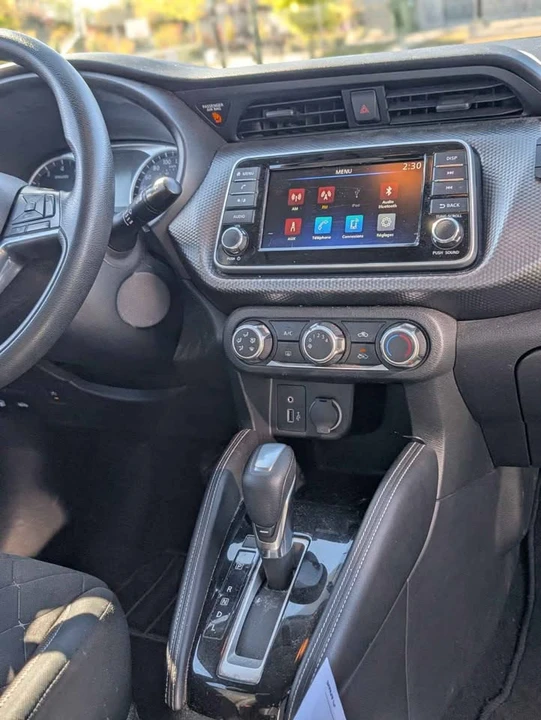 2019 Nissan Kicks - Image 12 of 18