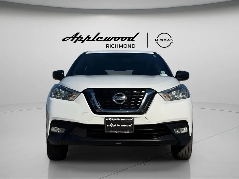 2019 Nissan Kicks - Image 8 of 17