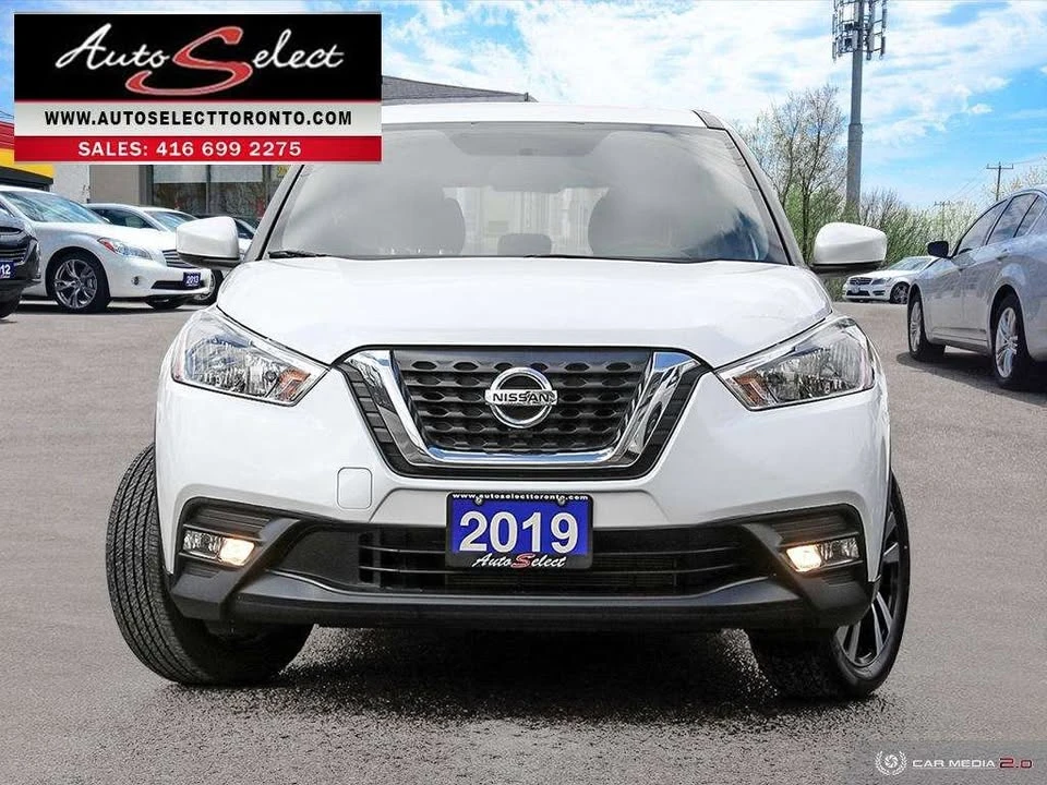 2019 Nissan Kicks - Image 2 of 19