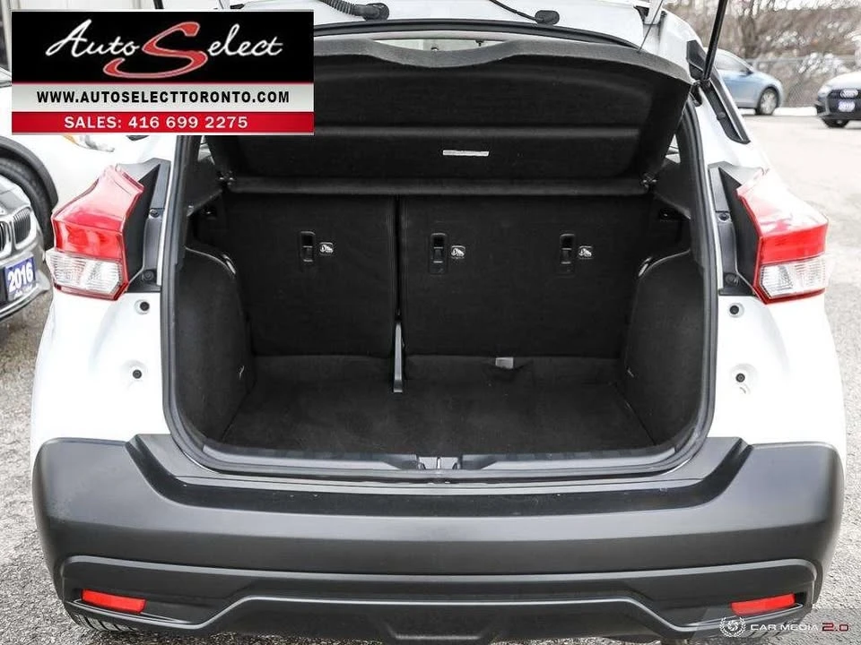2019 Nissan Kicks - Image 10 of 19