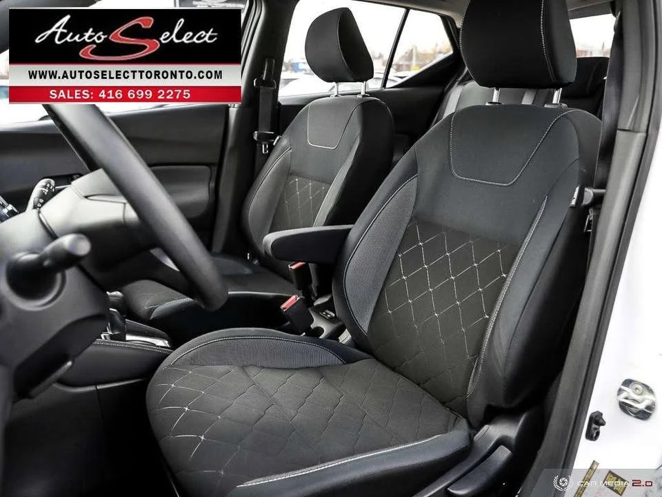 2019 Nissan Kicks - Image 12 of 19